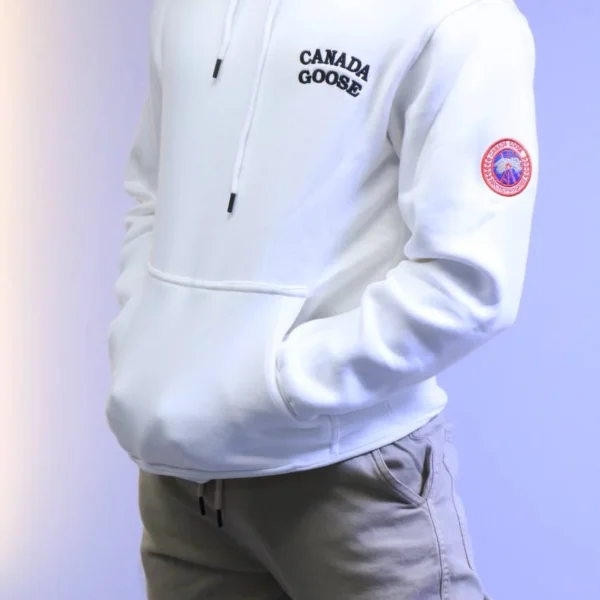 Modern and Cozy Hoodie – Comfort and Style for Every Season