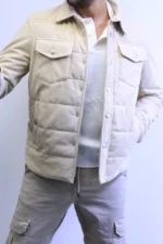 Winter elegance starts here – a padded jacket with an elegant and comfortable design - Image 4