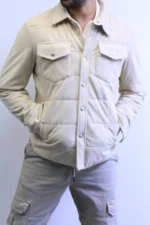 Winter elegance starts here – a padded jacket with an elegant and comfortable design - Image 2