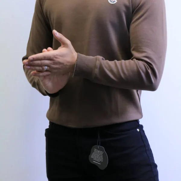 Mens sweater with elegant design and perfect comfort Basic
