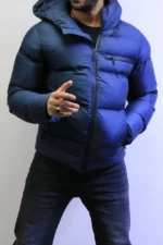 warm jacket with a modern design and a touch of luxury - Image 16