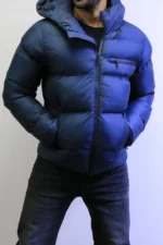 warm jacket with a modern design and a touch of luxury - Image 10