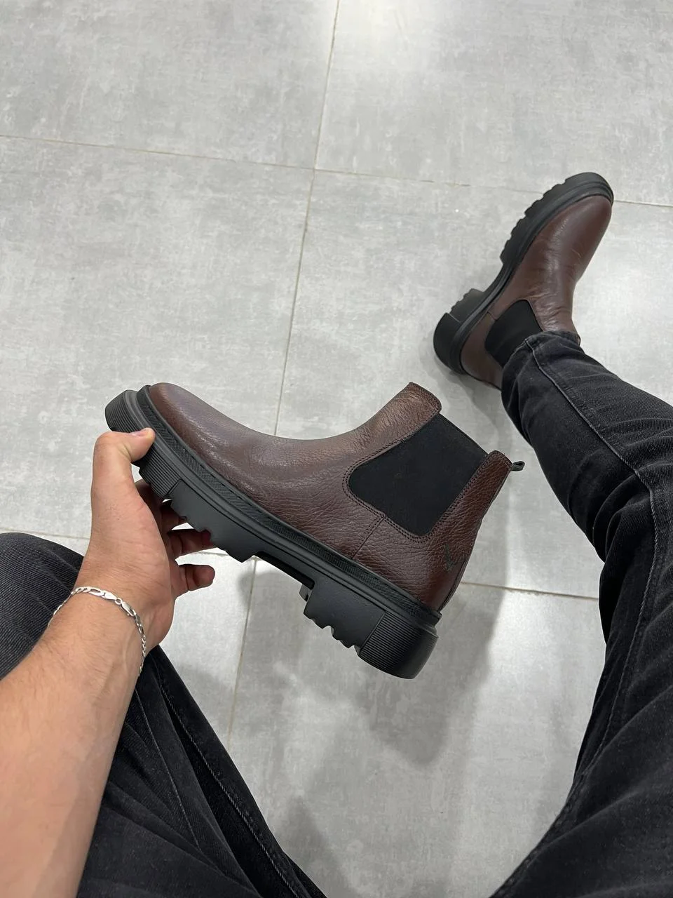 photo_5999194136072276286_y Premium Black Leather Boots Comfort in Every Step - Image 1