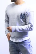 from e backElegant and Cozy Sweater with a Modern Design - Image 2