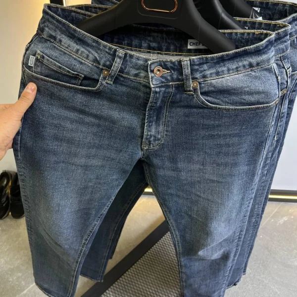 slim simple DARK BLUE jeans modern and elegant everyday look