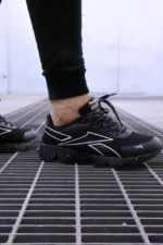 Ultra Comfortable Shoes for Everyday Professionals - Image 12