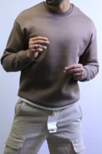 from e backElegant and Cozy Sweater with a Modern Design - Image 17