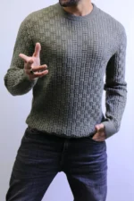 Elegant classic knitwear for a refined and warm look - Image 24