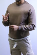 from e backElegant and Cozy Sweater with a Modern Design - Image 14