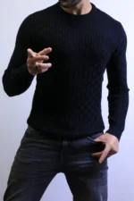 Elegant classic knitwear for a refined and warm look - Image 27