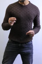 Elegant classic knitwear for a refined and warm look - Image 5