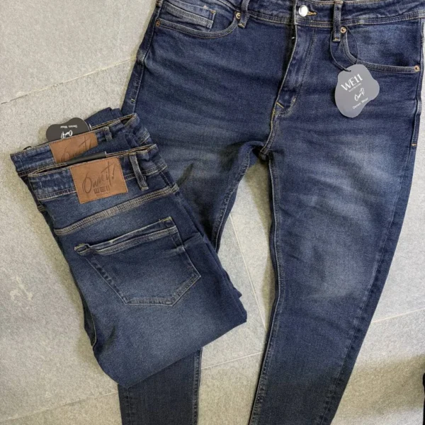 slim simple DARK BLUE jeans modern and elegant everyday look