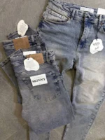 simple light Blue jeans modern and elegant everyday look