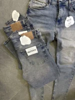 simple light Blue jeans modern and elegant everyday look - Image 2