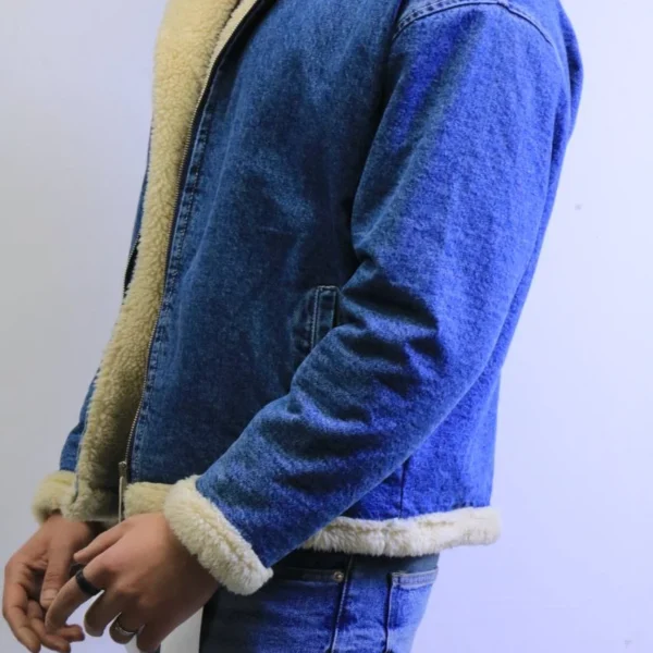 jeans jacket Warmth, with a sense of Being modern comfortable style for any outfit