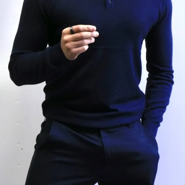 Old Money Knit – Sophisticated Elegance with a Classic Touch