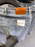 Basic Light Blue jeans straight for men , Modern Fit - Image 5