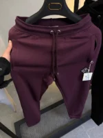 Comfortable jogger pants, basic fit - Image 16