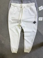 Comfortable jogger pants, basic fit - Image 19