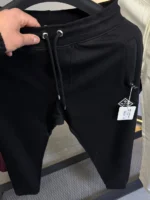 Comfortable jogger pants, basic fit - Image 8