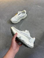 Ultra Comfortable Shoes for Everyday Professionals - Image 12