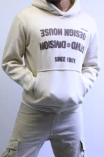 Men's Vintage-Inspired Graphic Hoodie - Street Style Essential. - Image 2