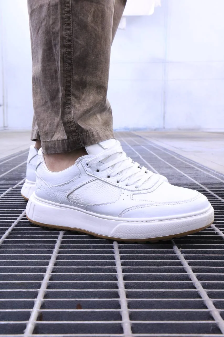 5848183064473832780 Men’s Premium withe sneakers leather Urban Sneakers – Sleek & Versatile - Image 1