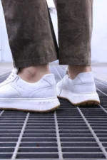 Men’s Premium withe sneakers leather Urban Sneakers – Sleek & Versatile - Image 3