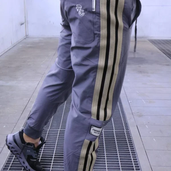 Comfortable  jogger pants, relax fit