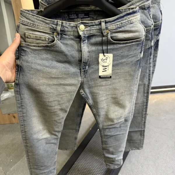 Light Blue slim Fit Stretch Jeans – Basic Essential