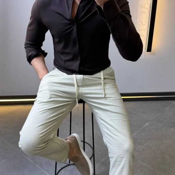 Men’s Slim Fit Casual Button-Up Shirt – Elegant Style