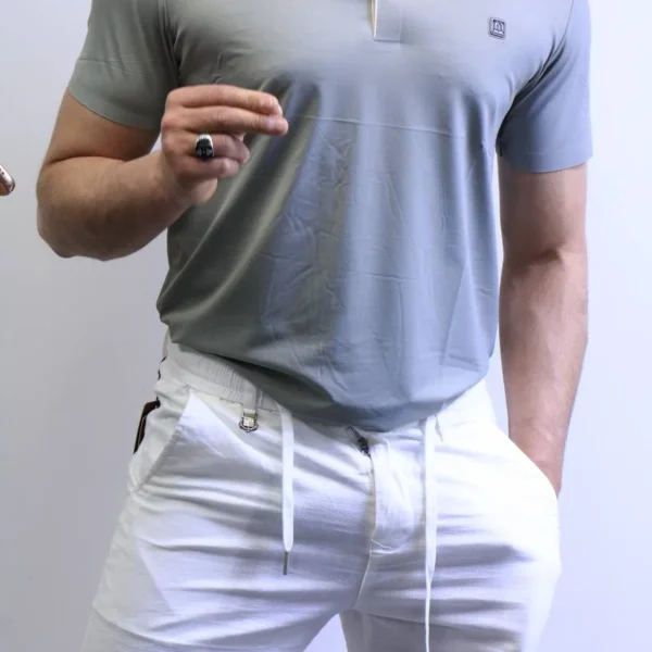 Men’s Slim Fit Polo Shirt – Elegant & Comfortable