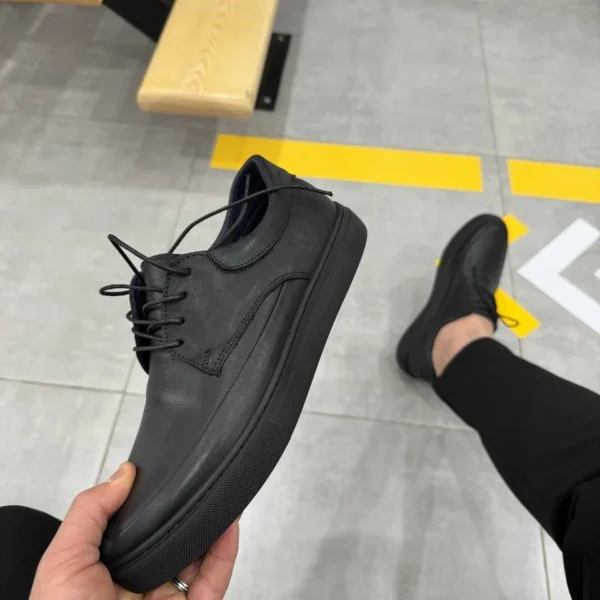 Premium Leather Lace-Up Shoes – Minimal & Elegant Everyday Style