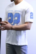 Trendy Oversized Streetwear Tee – Modern Casual Fashion Look – Image 19