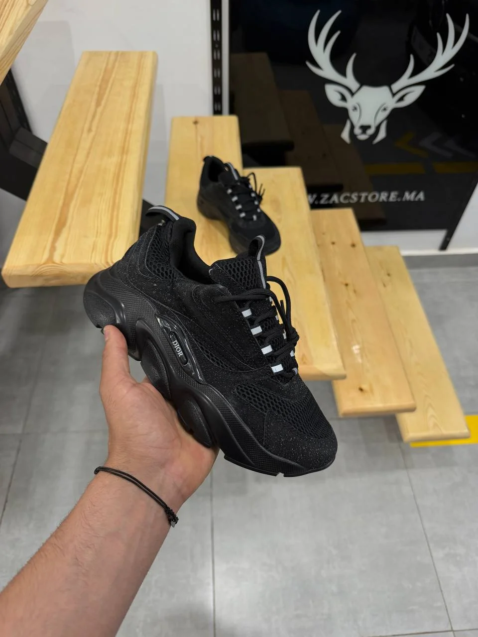 5825722550179270320 Ultra Comfortable Shoes for Everyday Professionals ref – Image 1