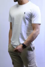 Clean and modern design basic t-shirt – Image 14