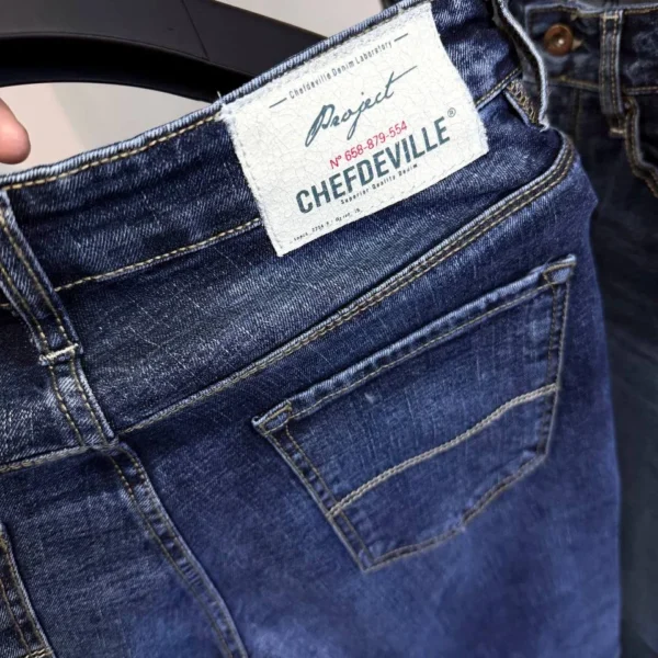 slim simple DARK BLUE jeans modern and elegant everyday look