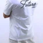 Trendy Oversized Streetwear Tee – Modern Casual Fashion Look