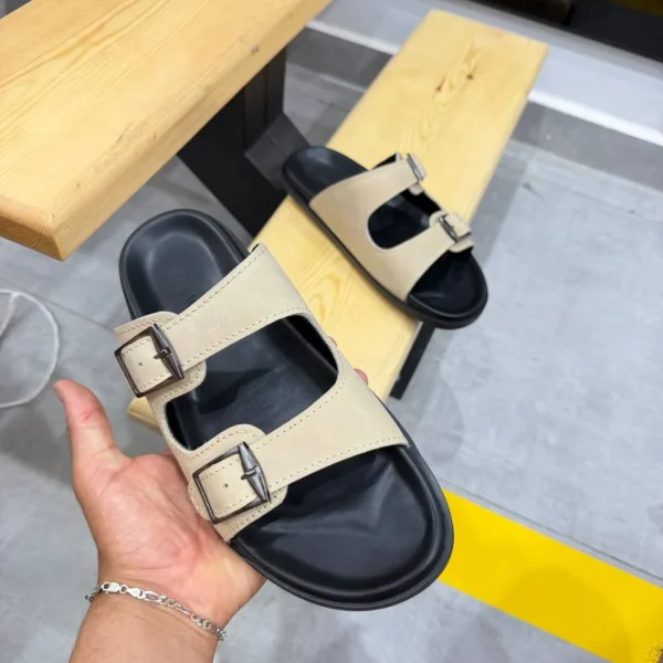 Premium Comfort Sandals – Everyday Style & Lightweight REF ZAC