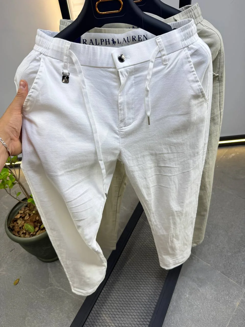 5906919100183678336 Premium Relaxed Fit Drawstring Pants for Men – Image 1