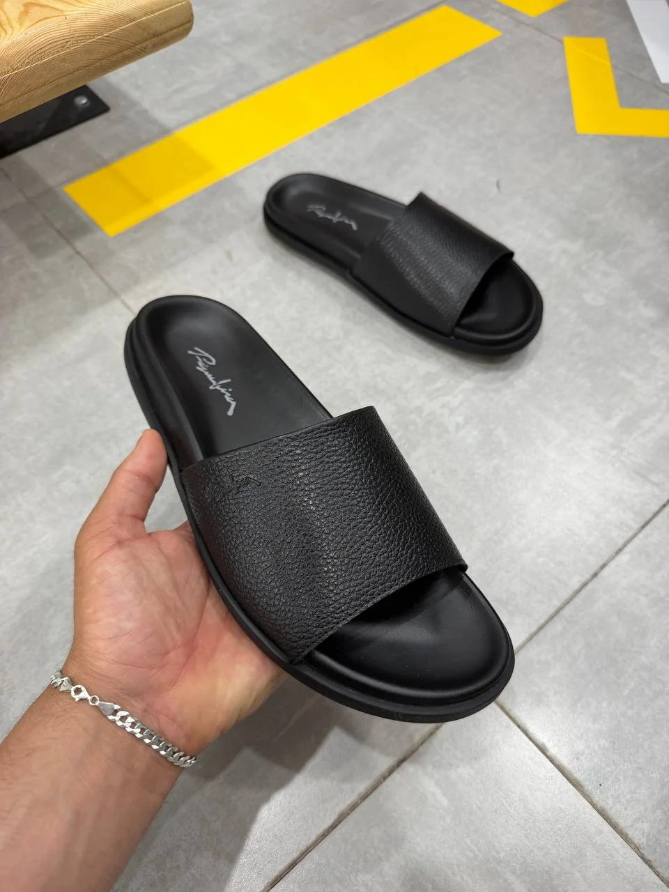 5926995246203997990 ZAC Premium Slide Sandals – Minimal Luxury Collection – Image 1