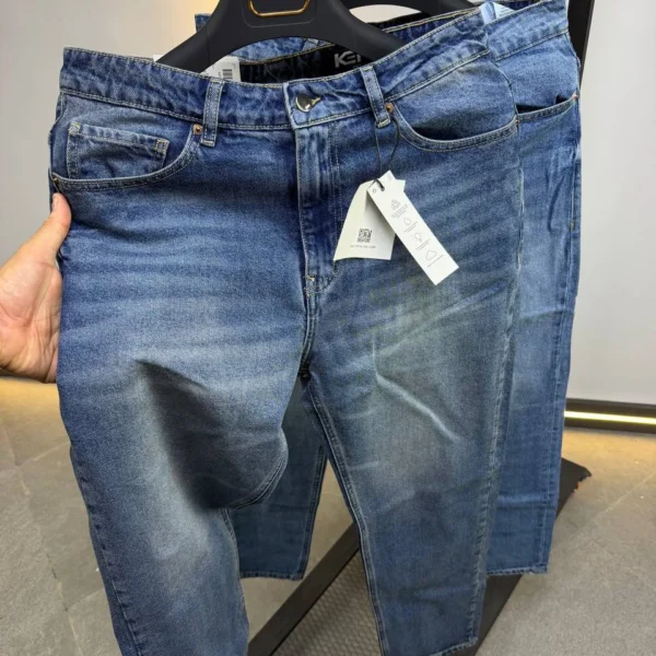 Essential Relaxed Fit Jeans, Sustainable Relaxed Fit Denim – Blue