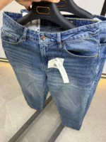 Essential Relaxed Fit Jeans, Sustainable Relaxed Fit Denim – Blue – Image 4
