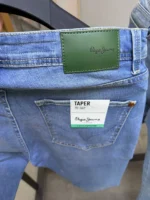 Light Blue wash jeans Classic 5-pocket design – Image 2