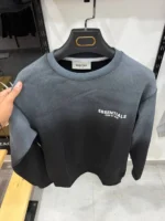 Sweatshirt – Elegance Meets Comfort