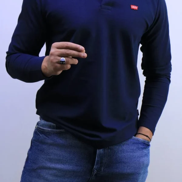 Sweatshirt – Elegance Meets Comfort