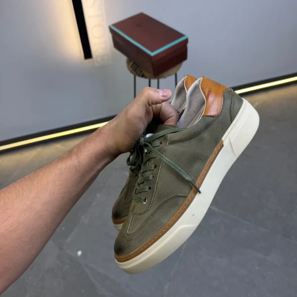 Olive Green Retro Sneakers – ZACSTORE