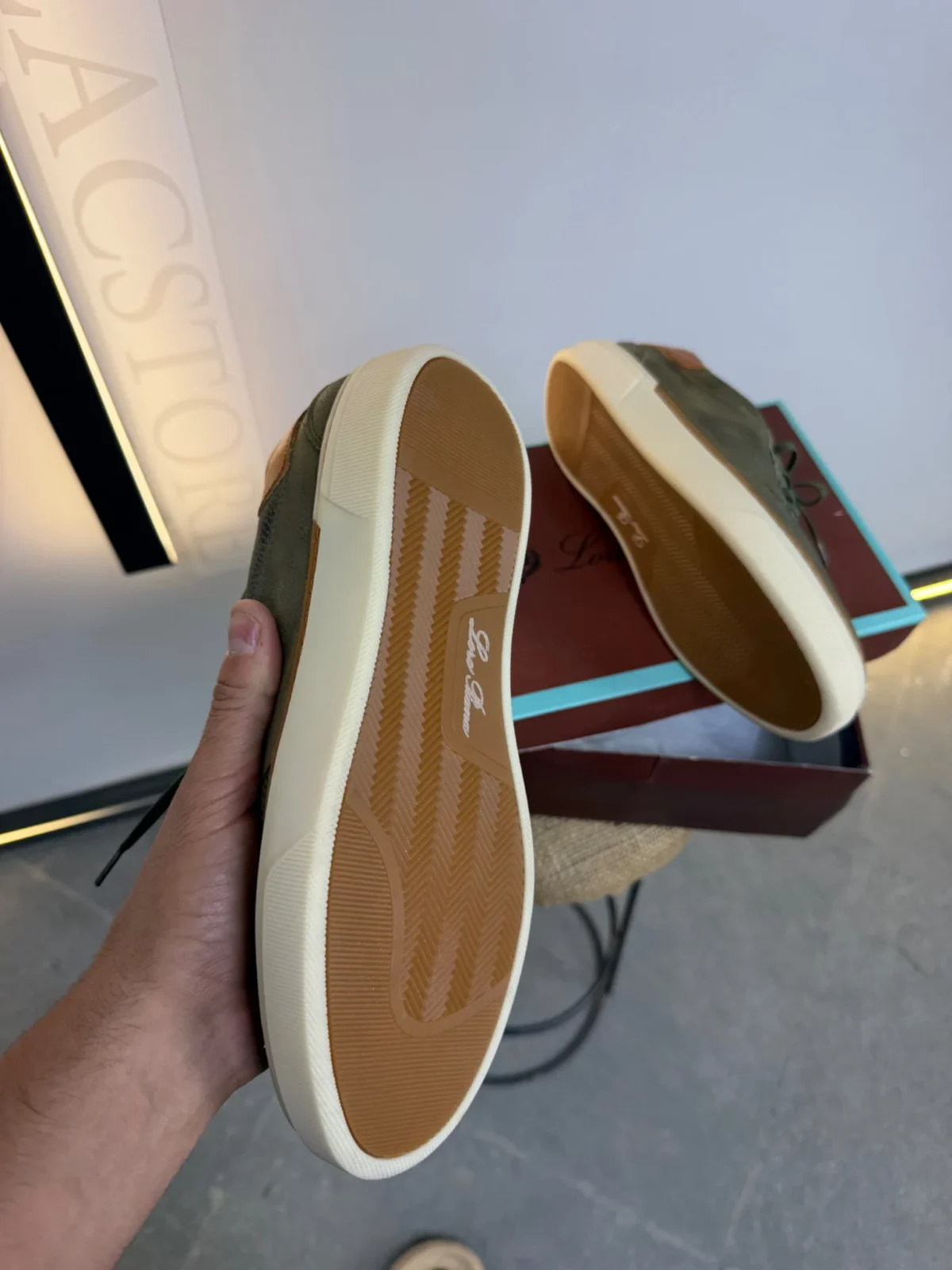 Olive Green Retro Sneakers – ZACSTORE – Image 7