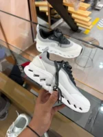 Dynamic Sole Sneakers – ZACSTORE – Image 7